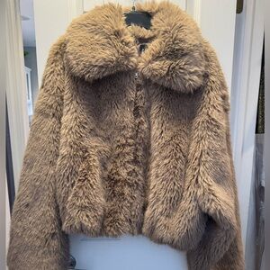 GAP Cozy Tan Faux Fur Jacket